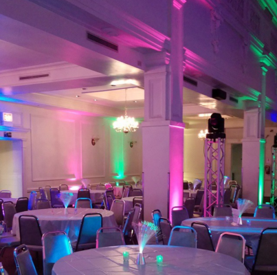 tables and chairs, chandeliers, decorations, lights, high ceilings, party, pretty, classic, neutral, wedding, sweet 16